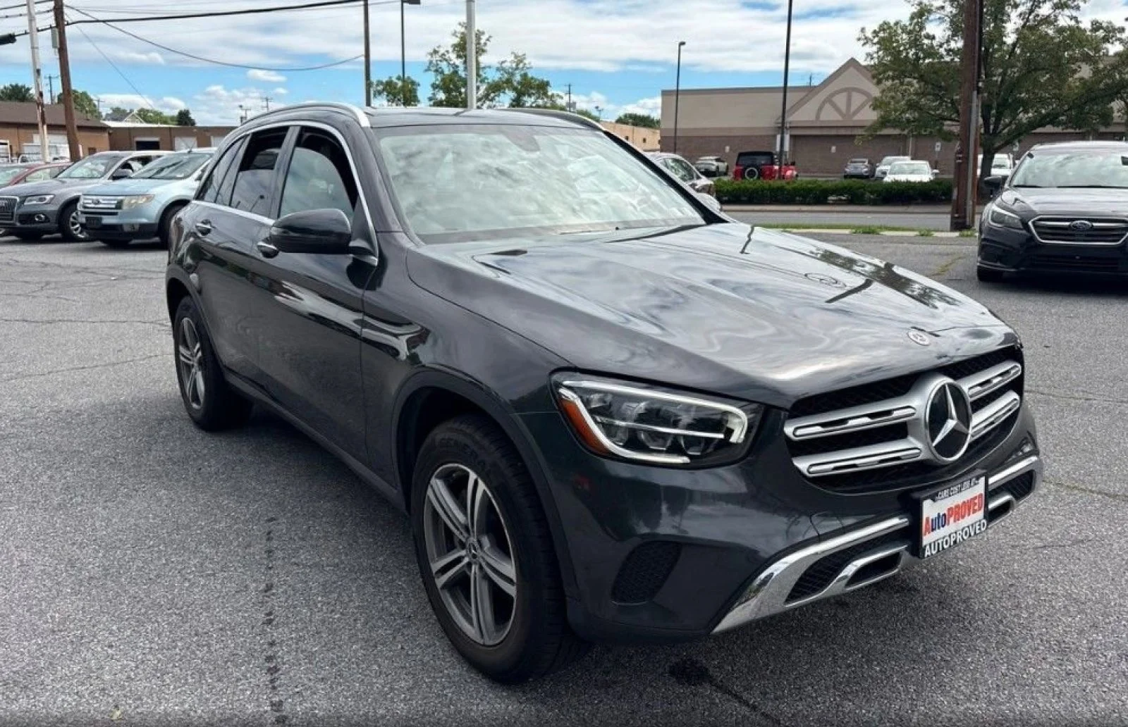 Used 2020 Black Mercedes-Benz GLC 300 image 3