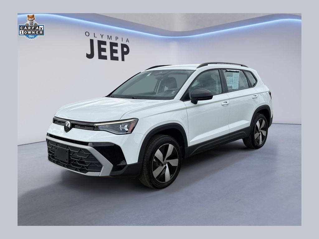 Used 2025 White Volkswagen 1.5T S image 1