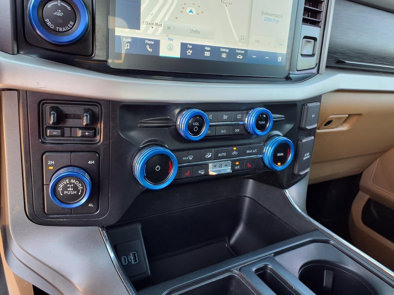 Used 2022 Blue Ford XLT image 25