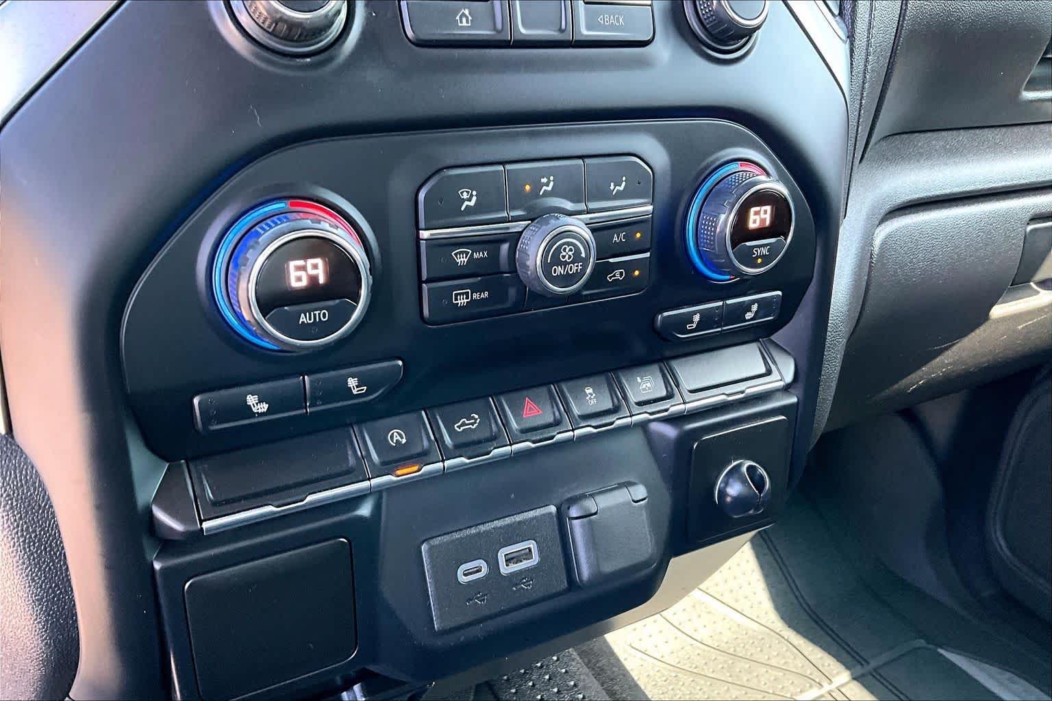 Used 2020 Black Chevrolet LT image 31