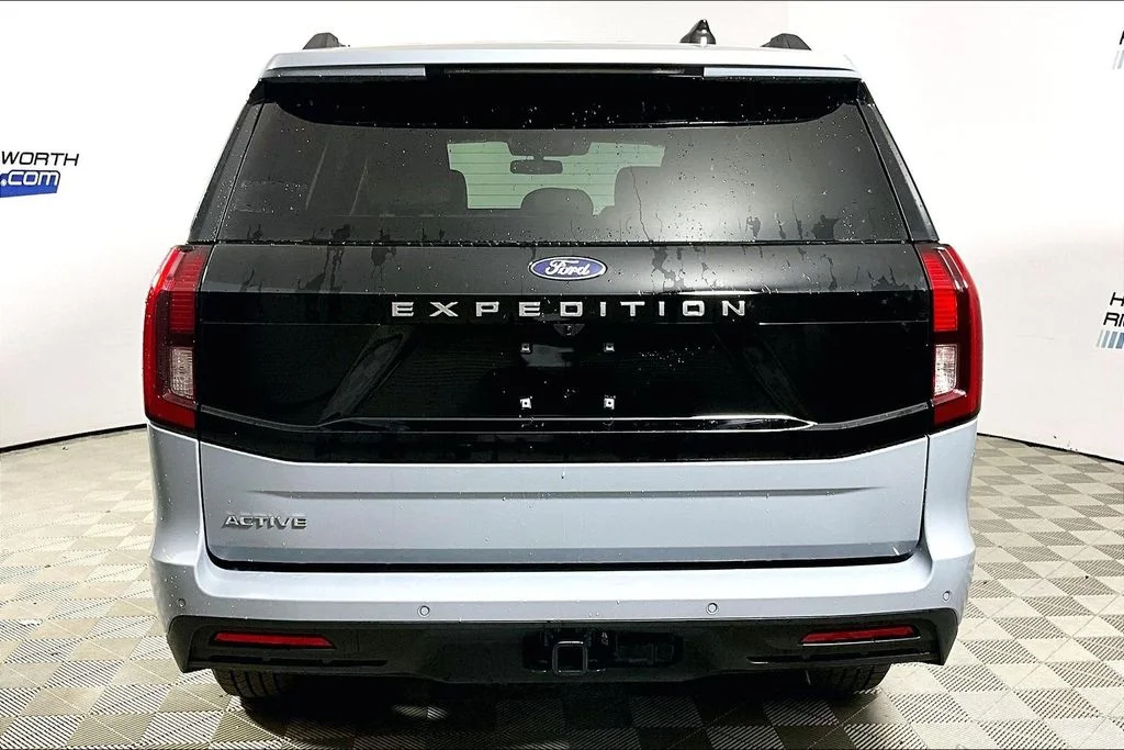 New 2026 Gray Ford Active image 4
