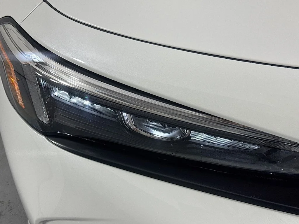 New 2026 Platinum White Pearl Honda LX image 12