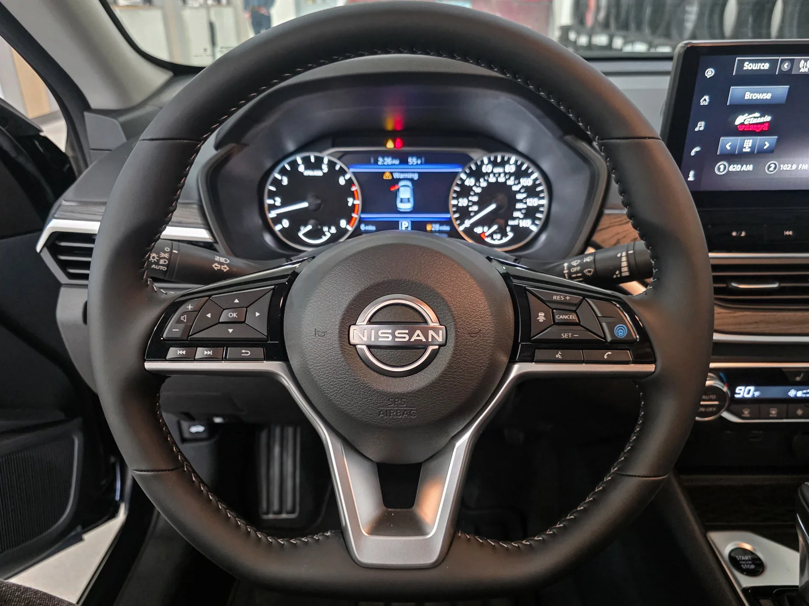 New 2026 Black Nissan 2.5 SV image 31