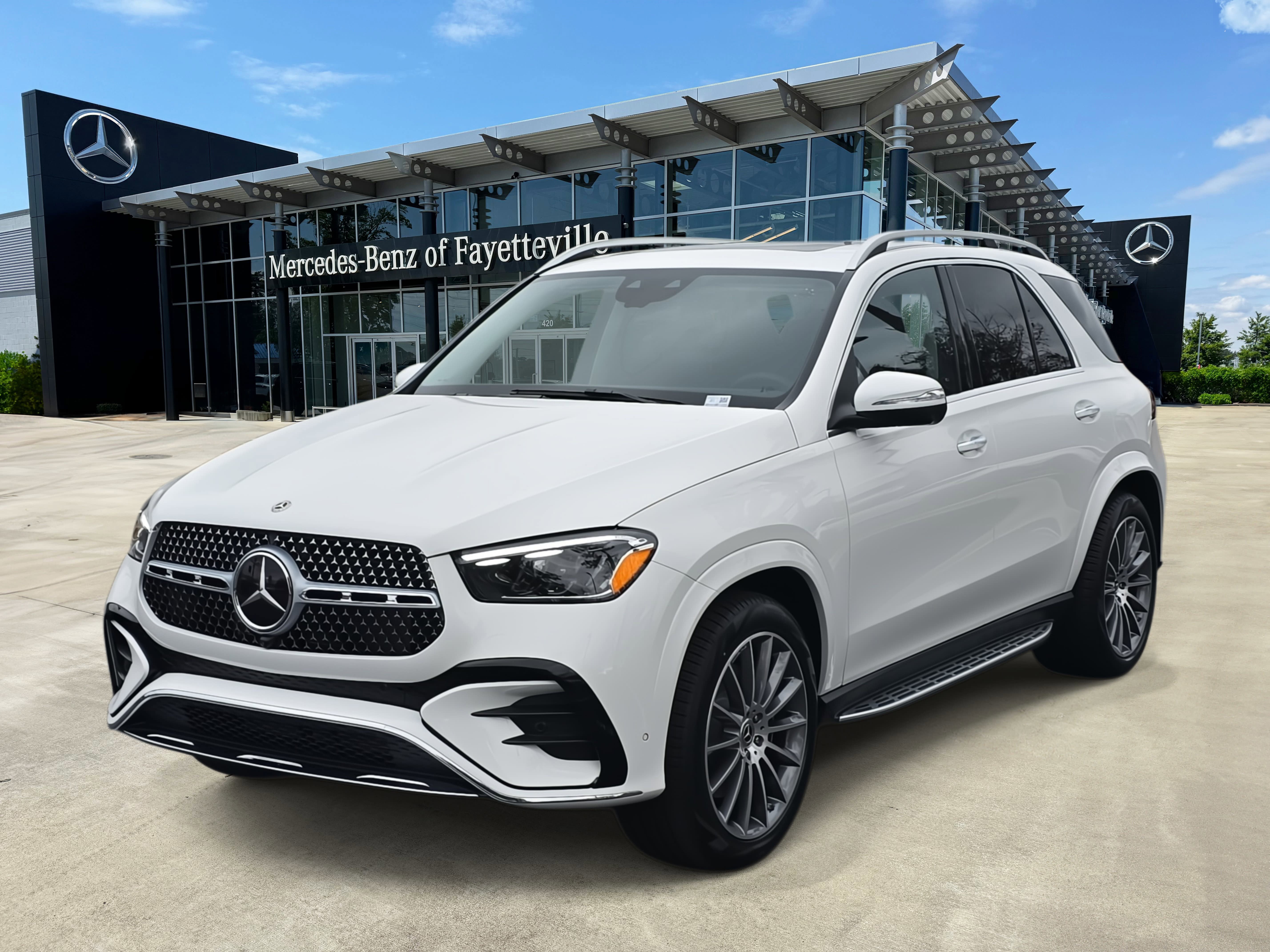 New 2026 Polar White Mercedes-Benz GLE350 image 1