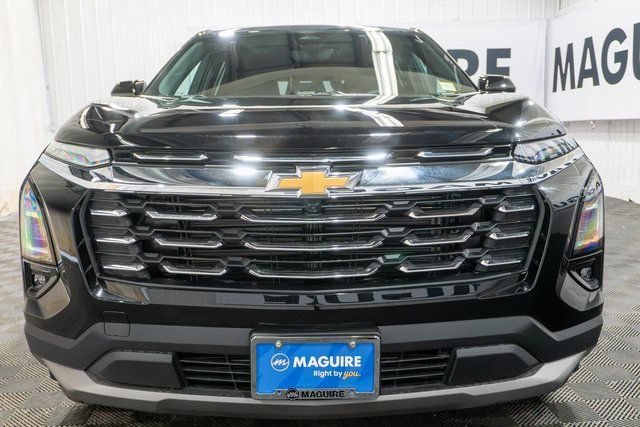New 2026 Mosaic Black Metallic Chevrolet LT image 3