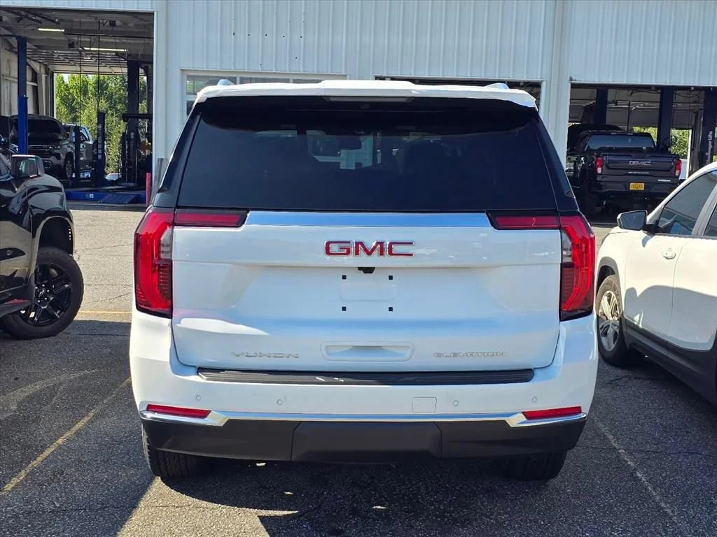 New 2026 Summit White GMC Elevation image 12