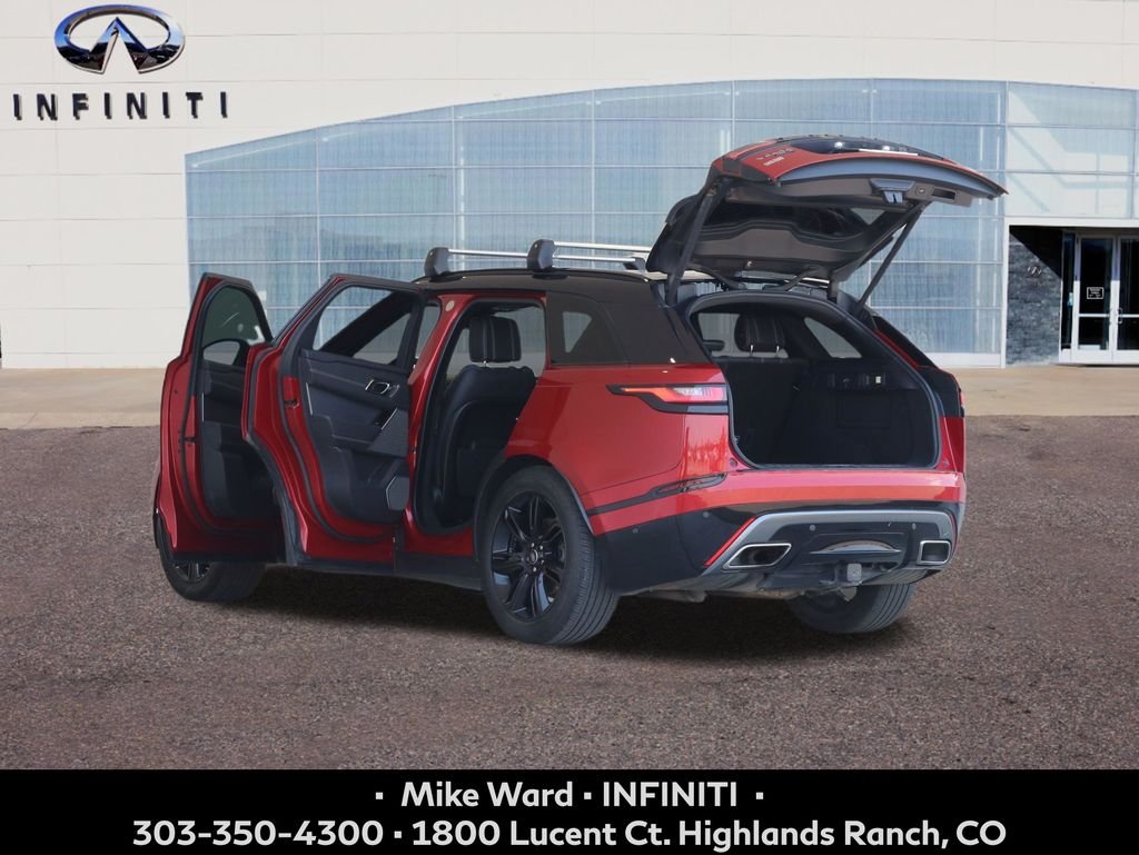 Used 2019 Red Land Rover HSE R-Dynamic image 5