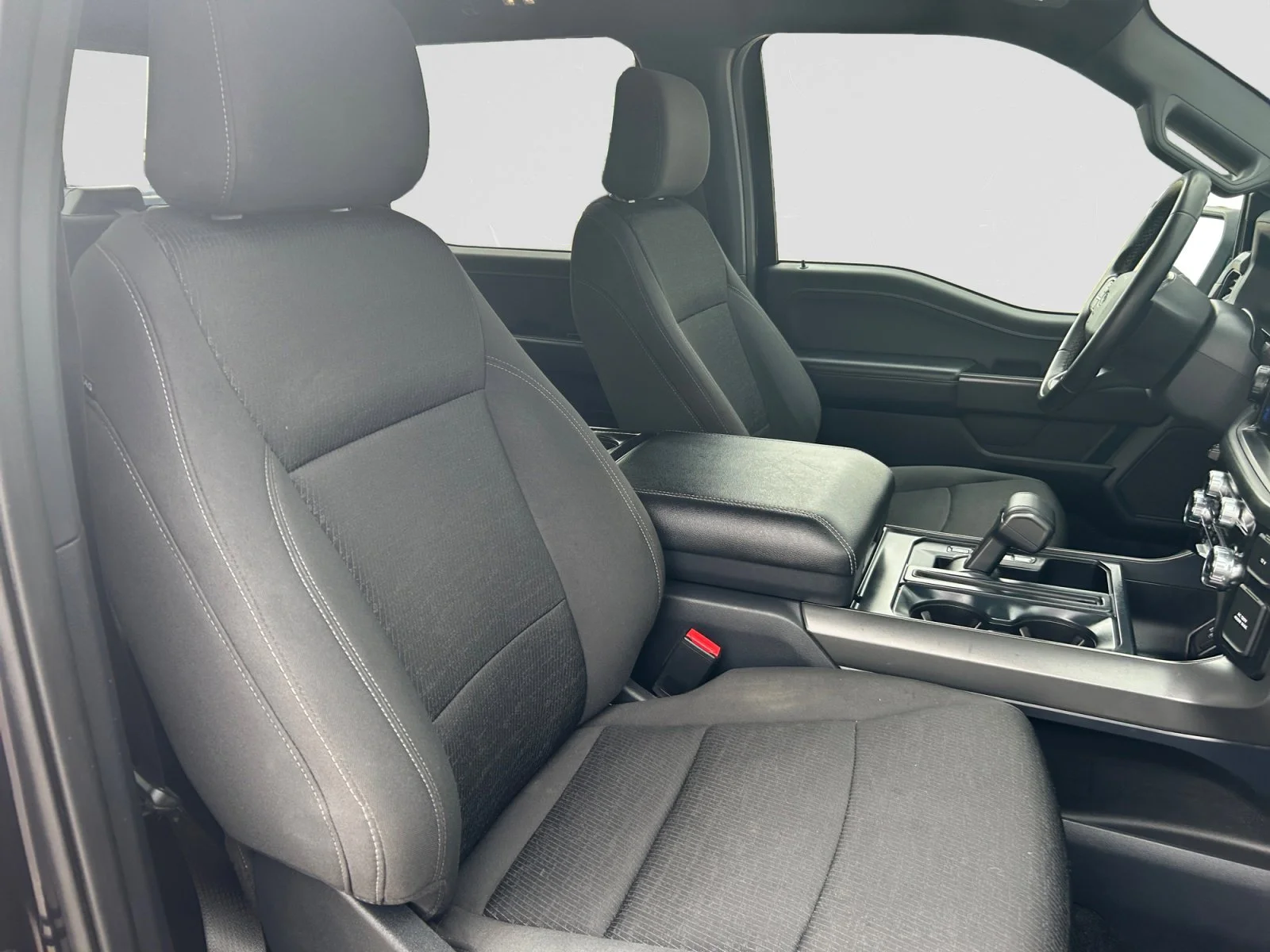Used 2024 ANTIMATTER BLUE Ford XLT SuperCrew   EcoBoost™ image 12