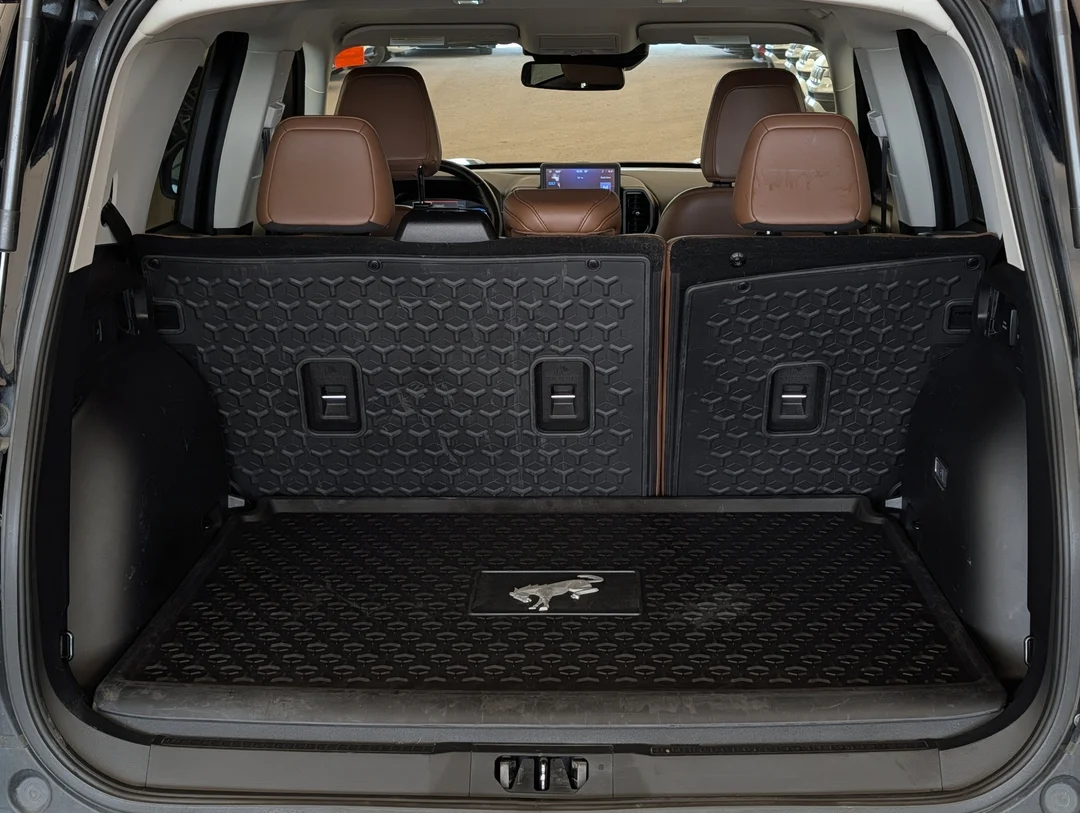 Certified Used 2023 Black Ford Badlands - - 4x4 - Power Sunroof - Fordpass Connect - Back Up Cam - Premium Pkg & More! image 31