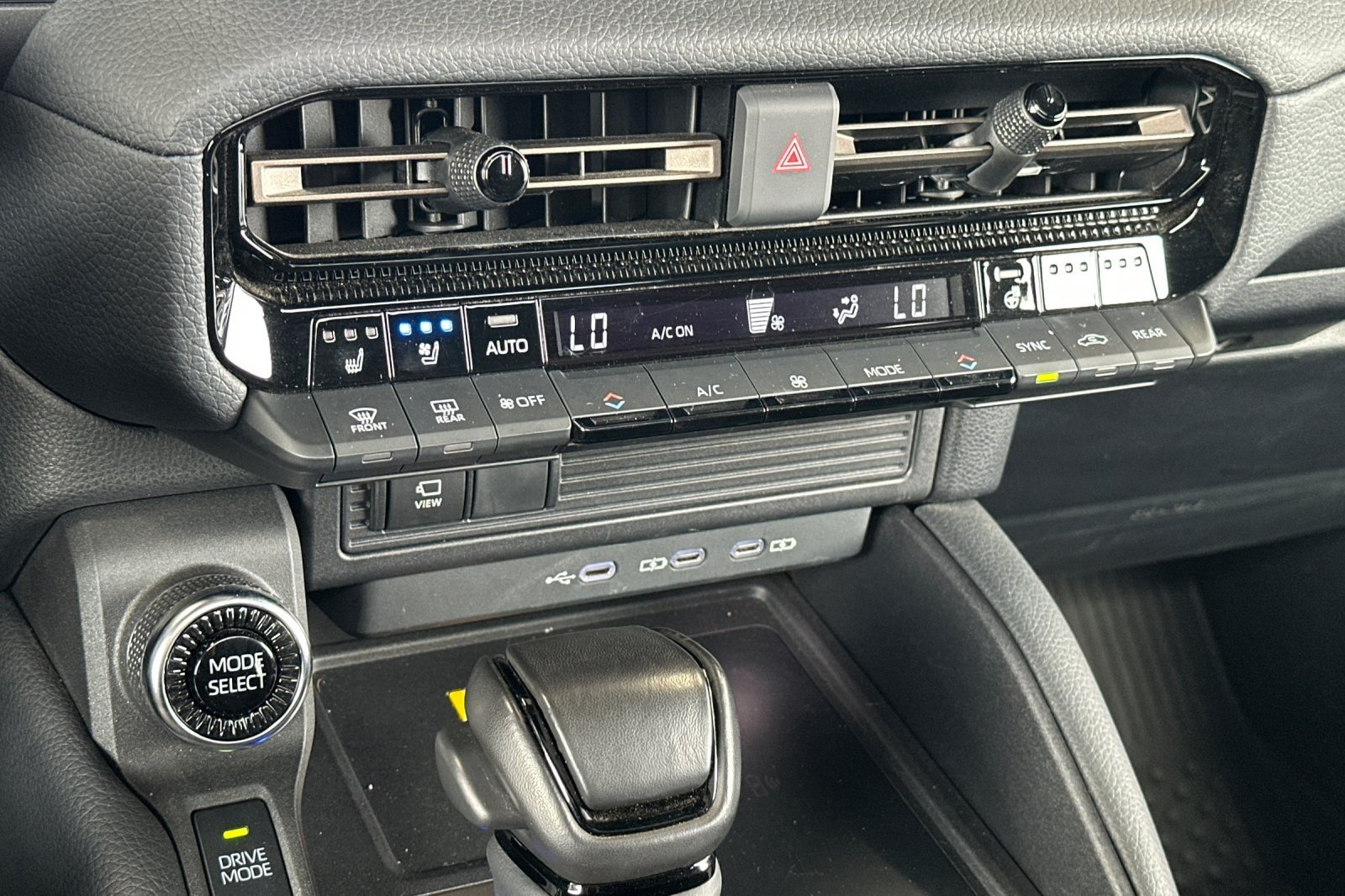 Used 2025 TRAIL DUST Toyota  image 19