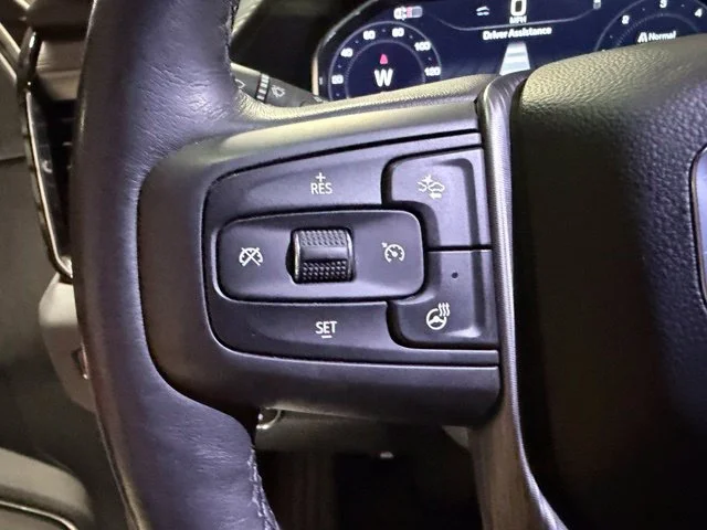 Used 2025 Silver GMC Denali Ultimate image 38