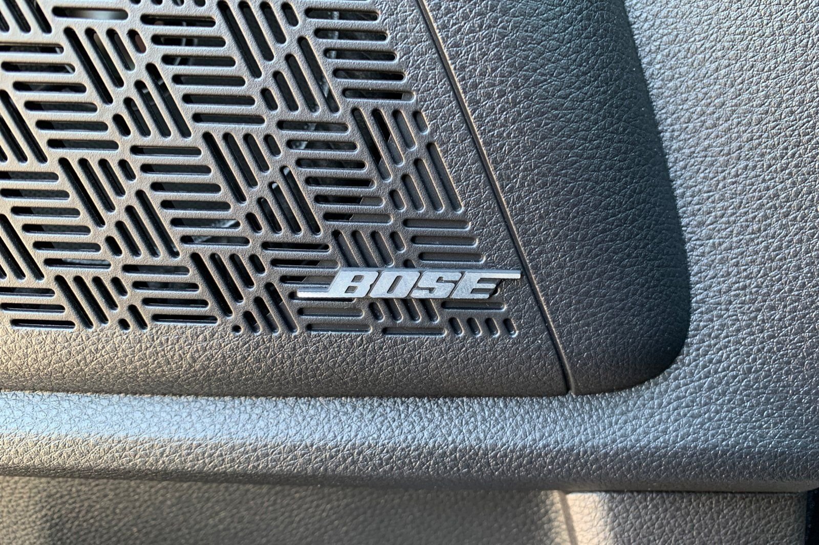 Used 2025  Kia SX Prestige image 23