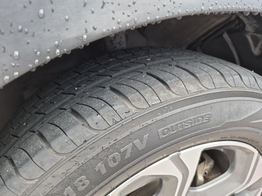 Used 2019  Honda EX-L image 16