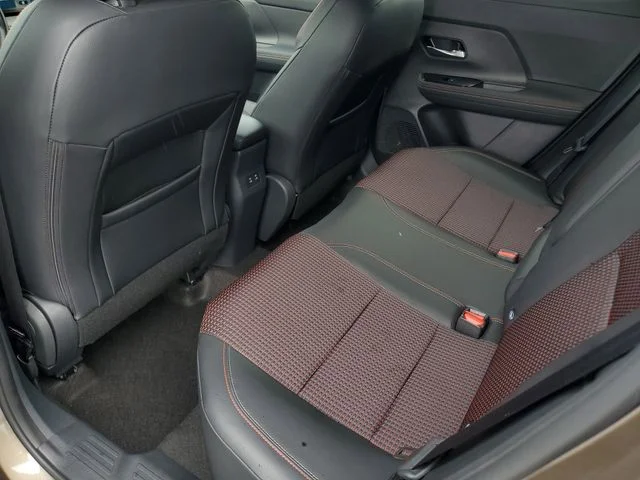Used 2025 Brown Nissan SR image 9
