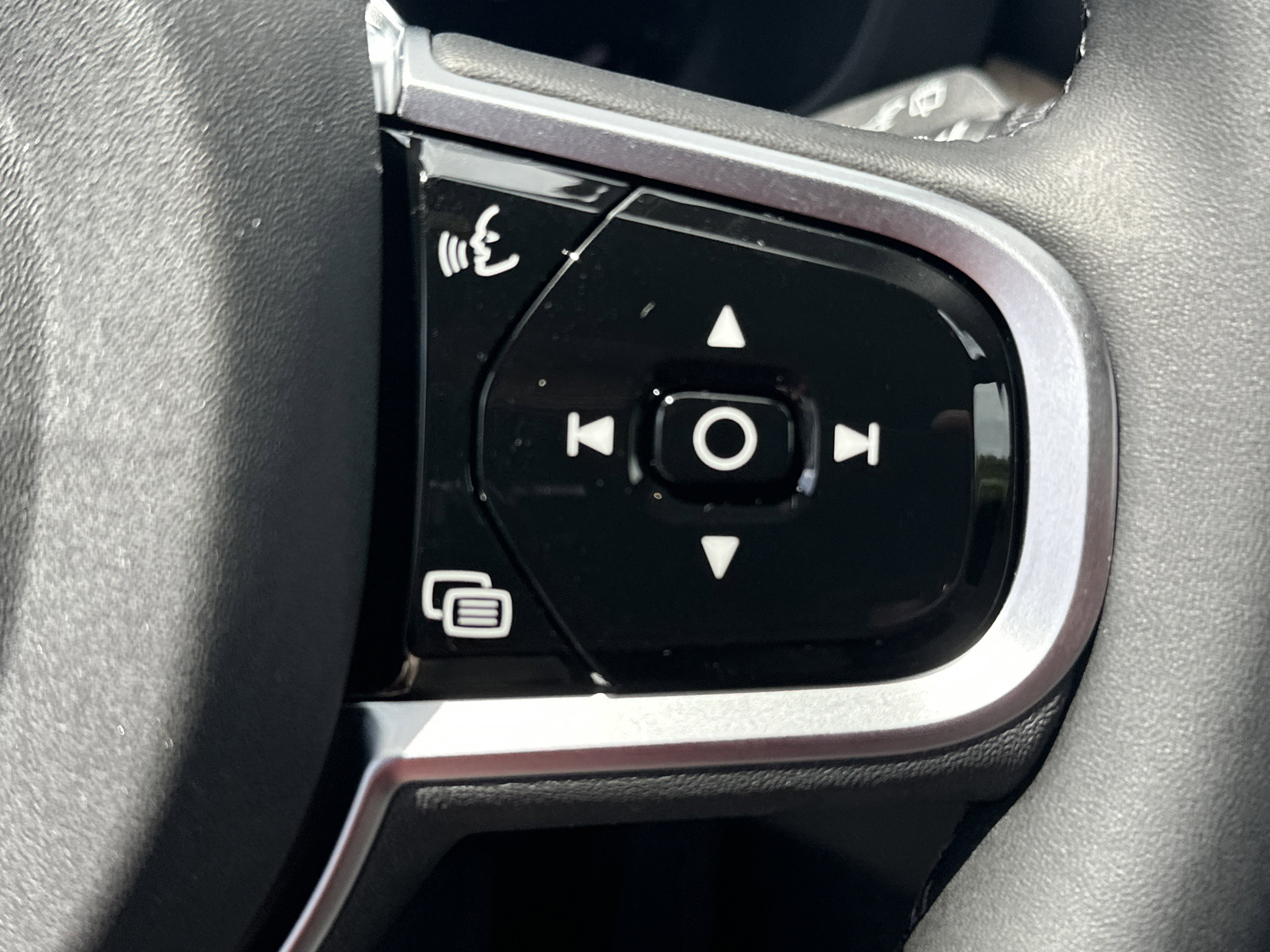 New 2026  Volvo Plus image 22