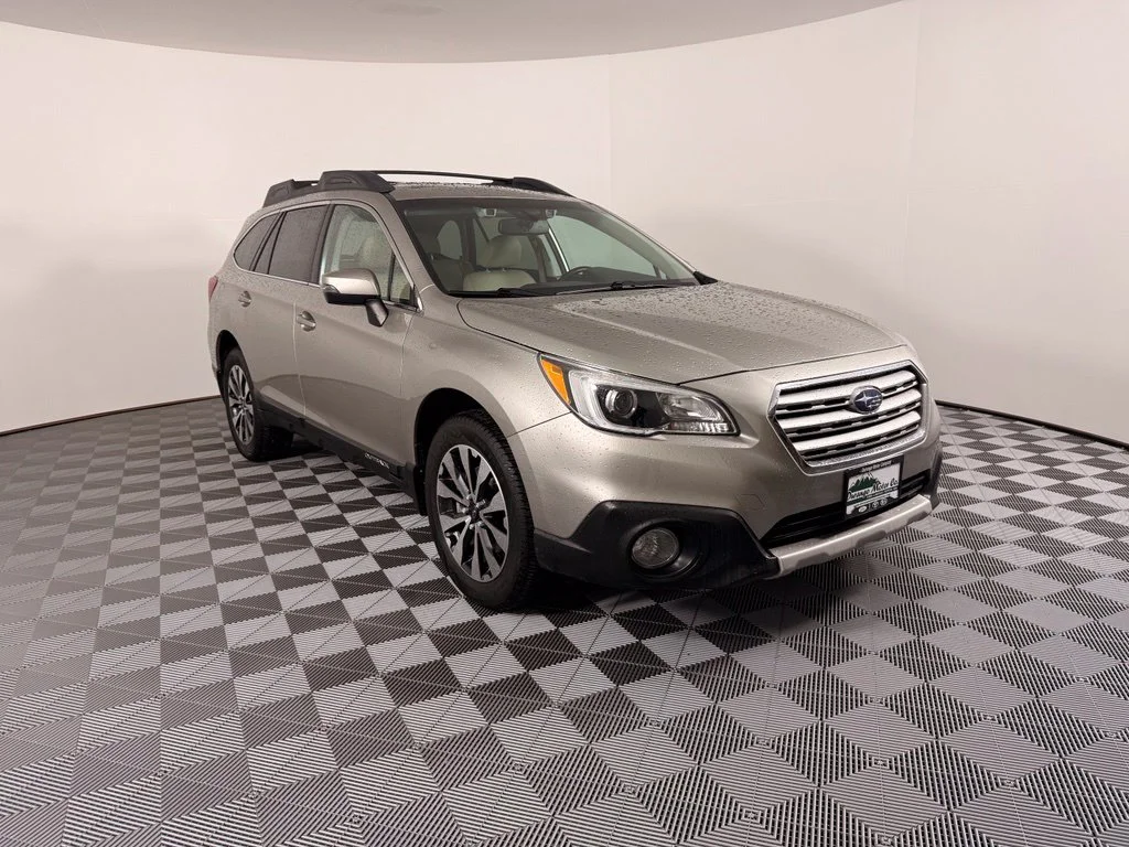 Used 2015 Gray Subaru 3.6R image 5
