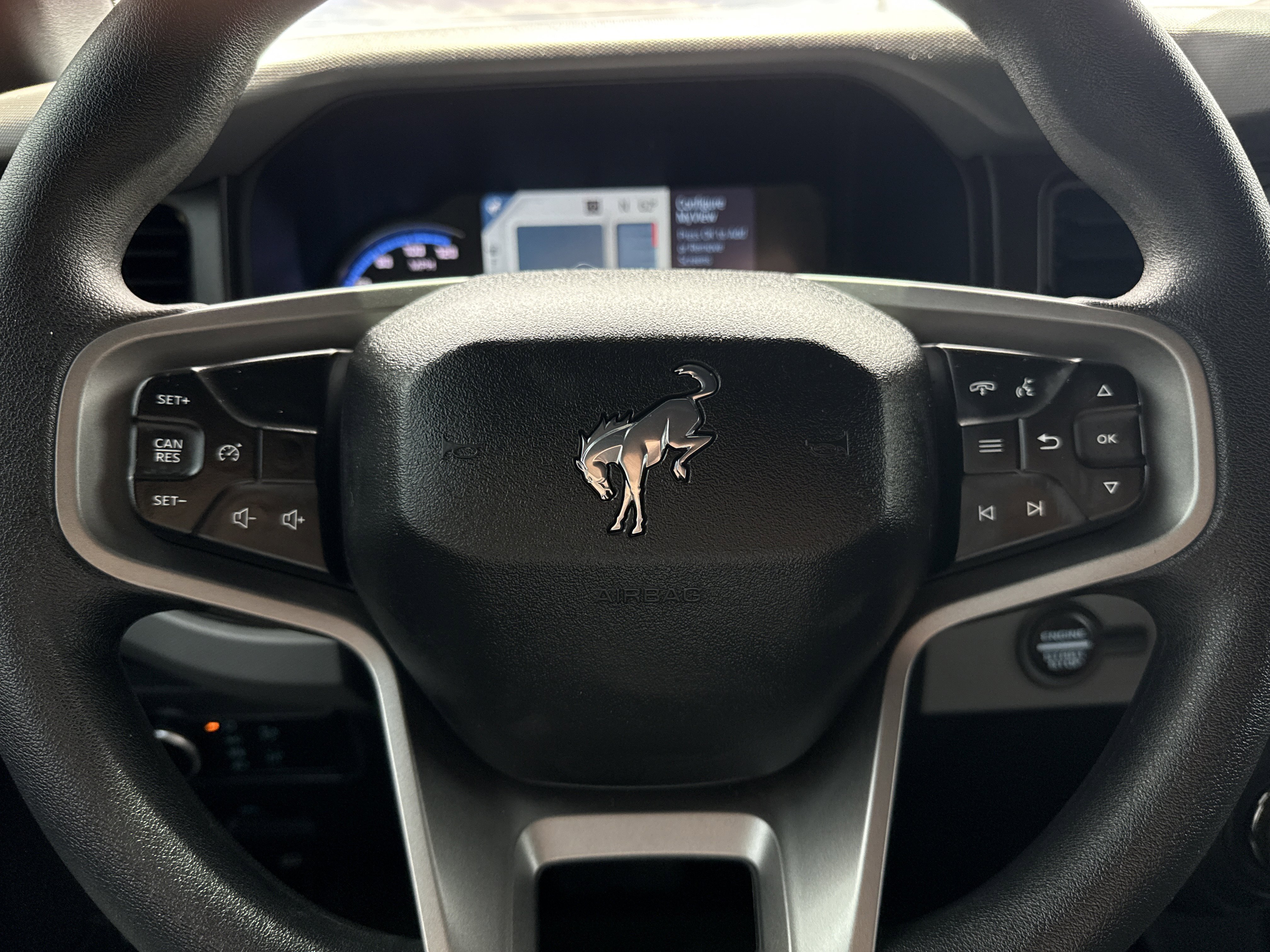Used 2022 Gray Ford  image 17