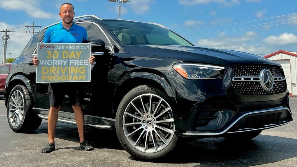Used 2026 Black Mercedes-Benz GLE 450 image 1