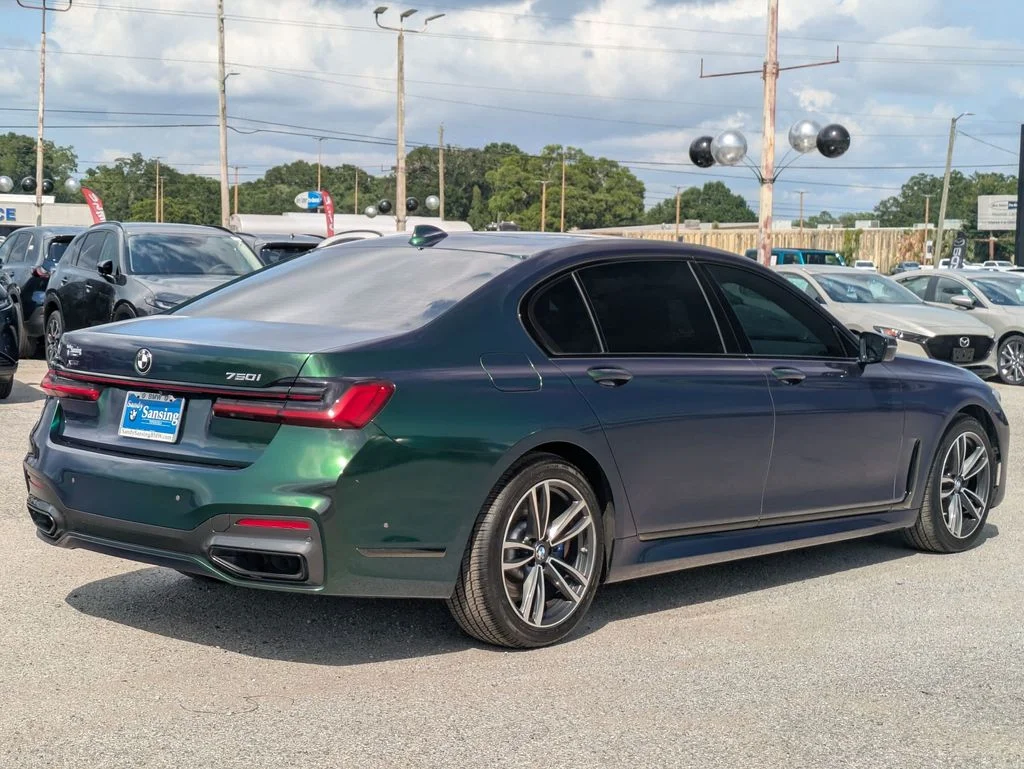 Used 2020 Gray BMW 750i xDrive image 5