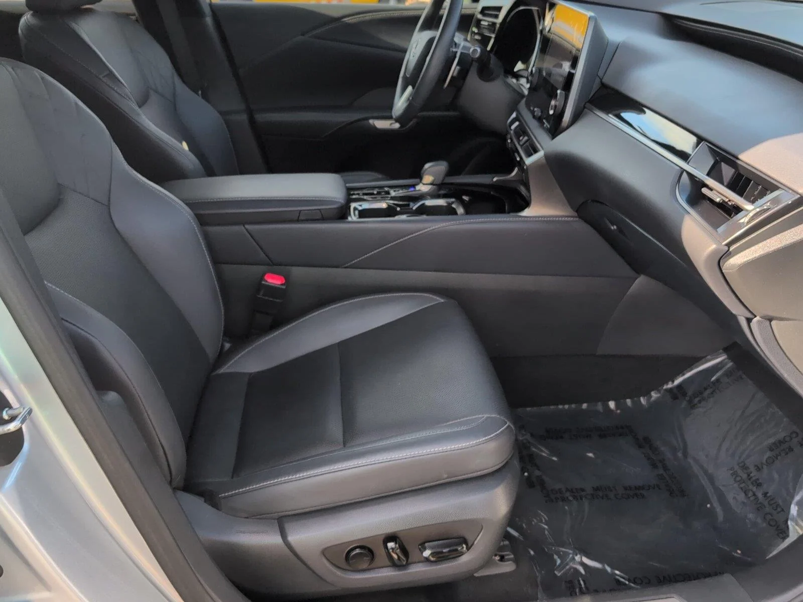 Used 2023 Iridium Lexus RX 350 Luxury image 38
