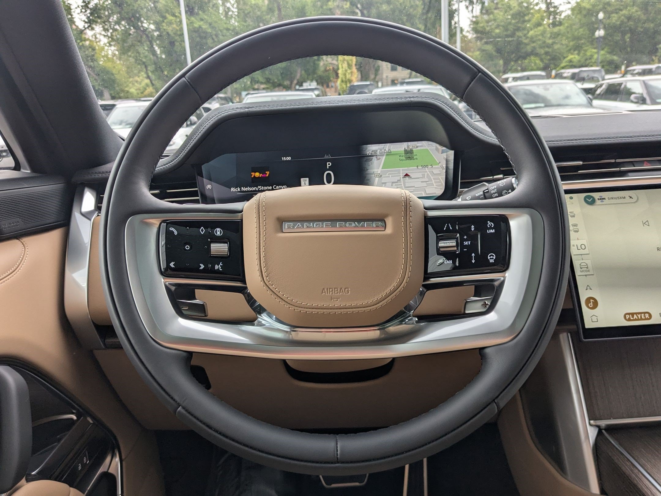 New 2026 Santorini Black Land Rover P530 SE image 16