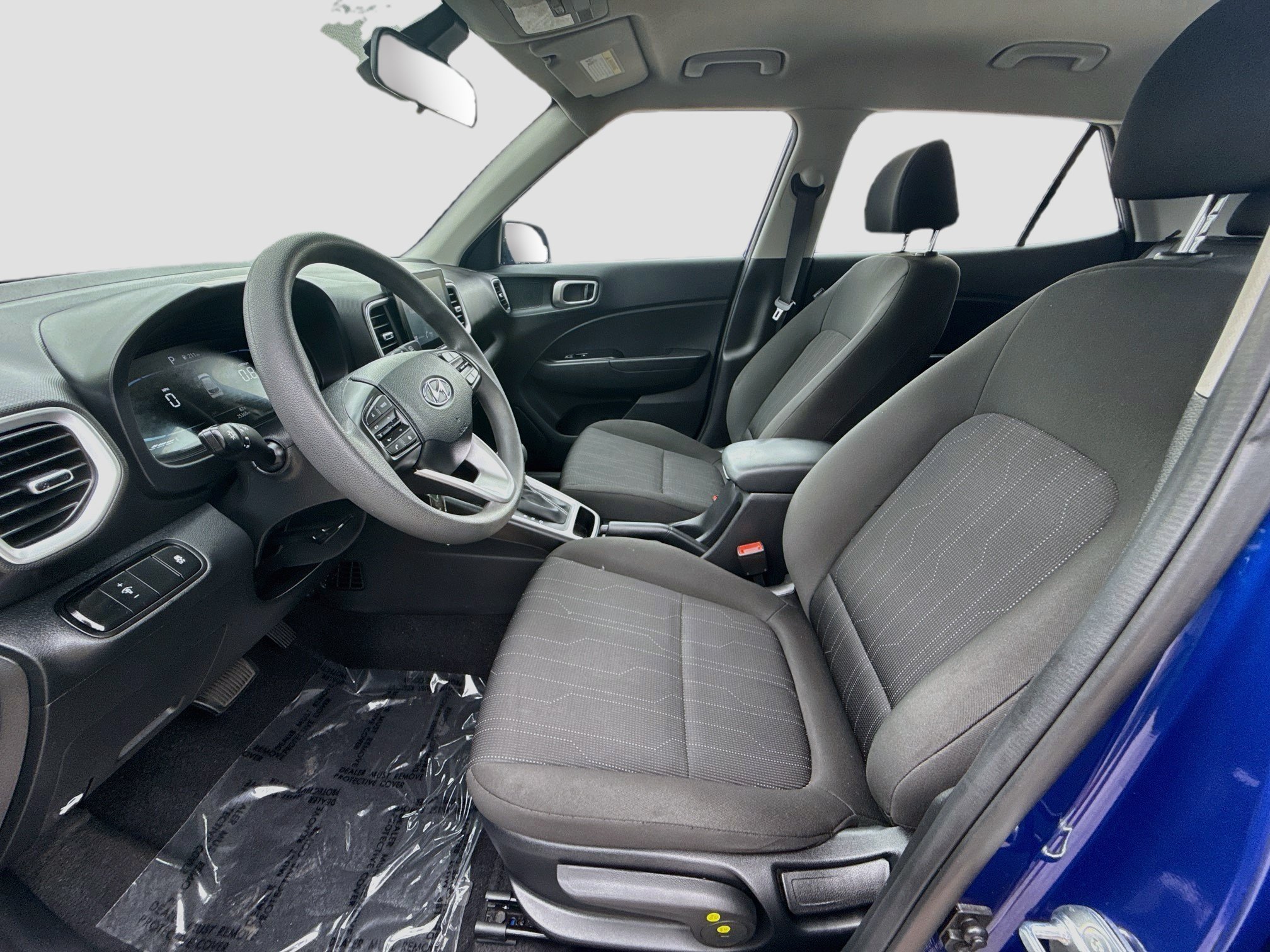 Used 2024 Intense Blue Hyundai SE image 16