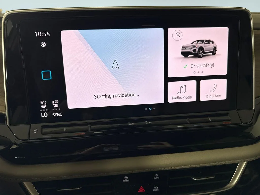 New 2026 White Pearl Volkswagen 2.0T SE image 19