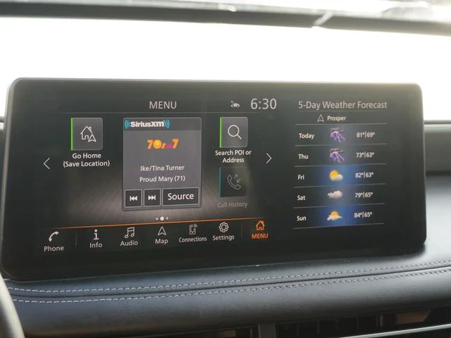 Used 2022 Blue INFINITI LUXE image 25