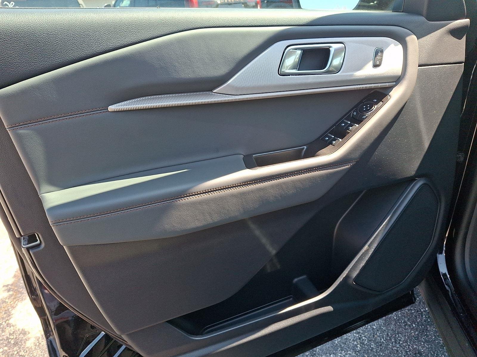 New 2026 Agate Black Metallic Ford Active image 10