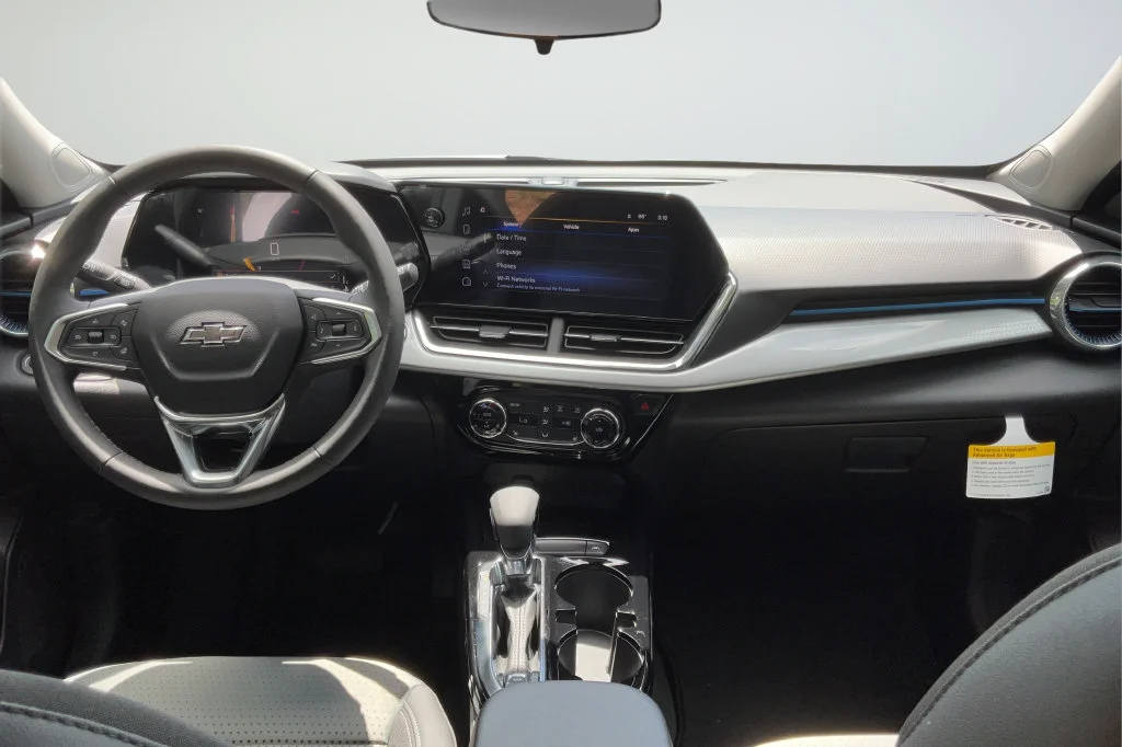 New 2026 Summit White Chevrolet LT image 10