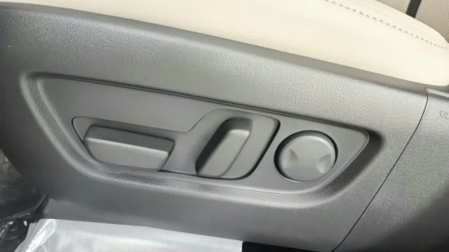 Certified Used 2025 Jet Black Mazda Premium image 14