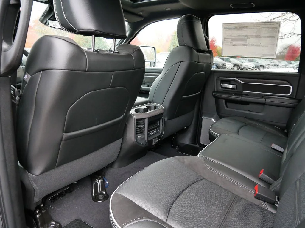 2026 RAM 2500 Laramie - Photo 11