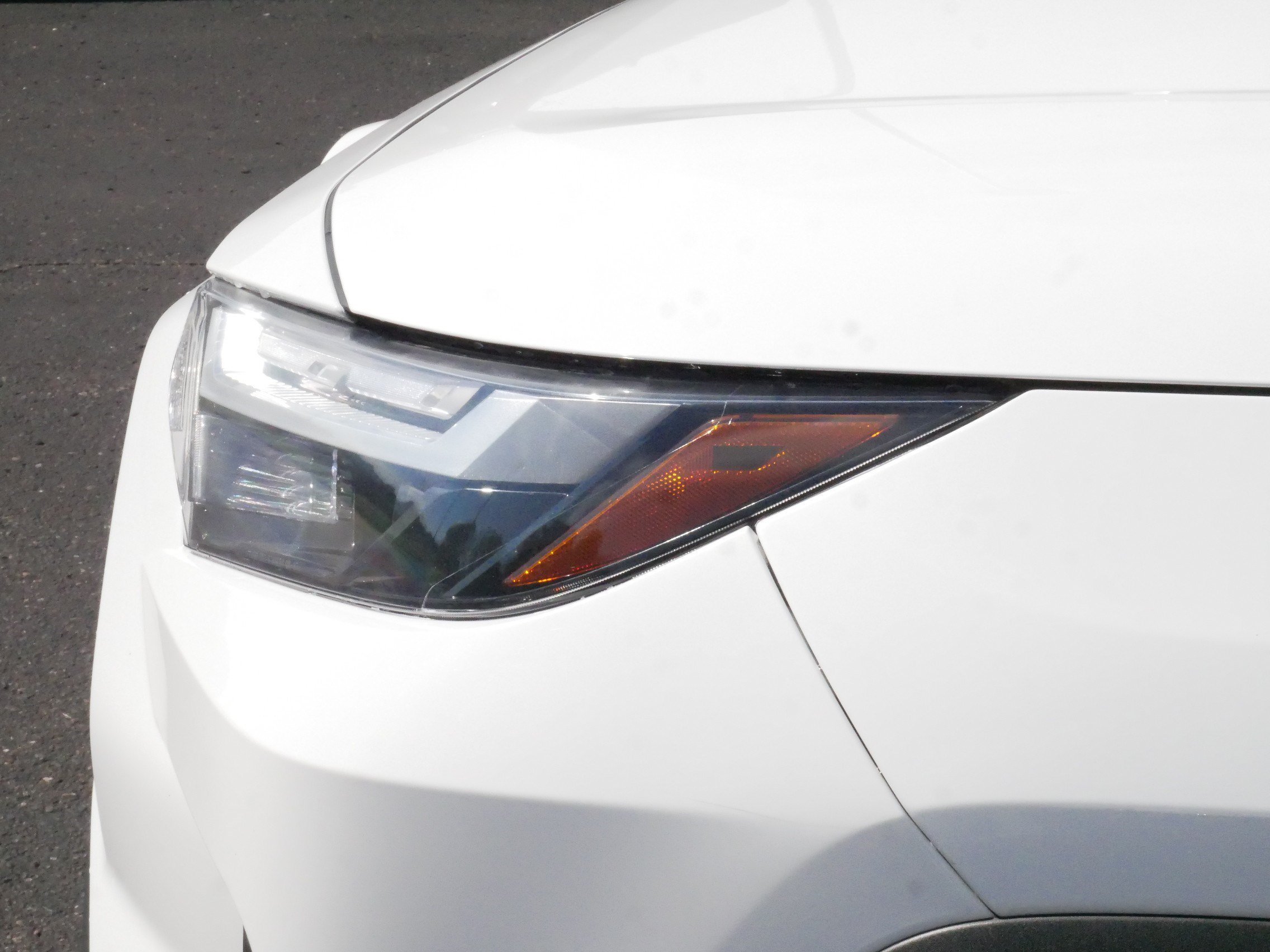 Certified Used 2022 White Toyota XLE image 13