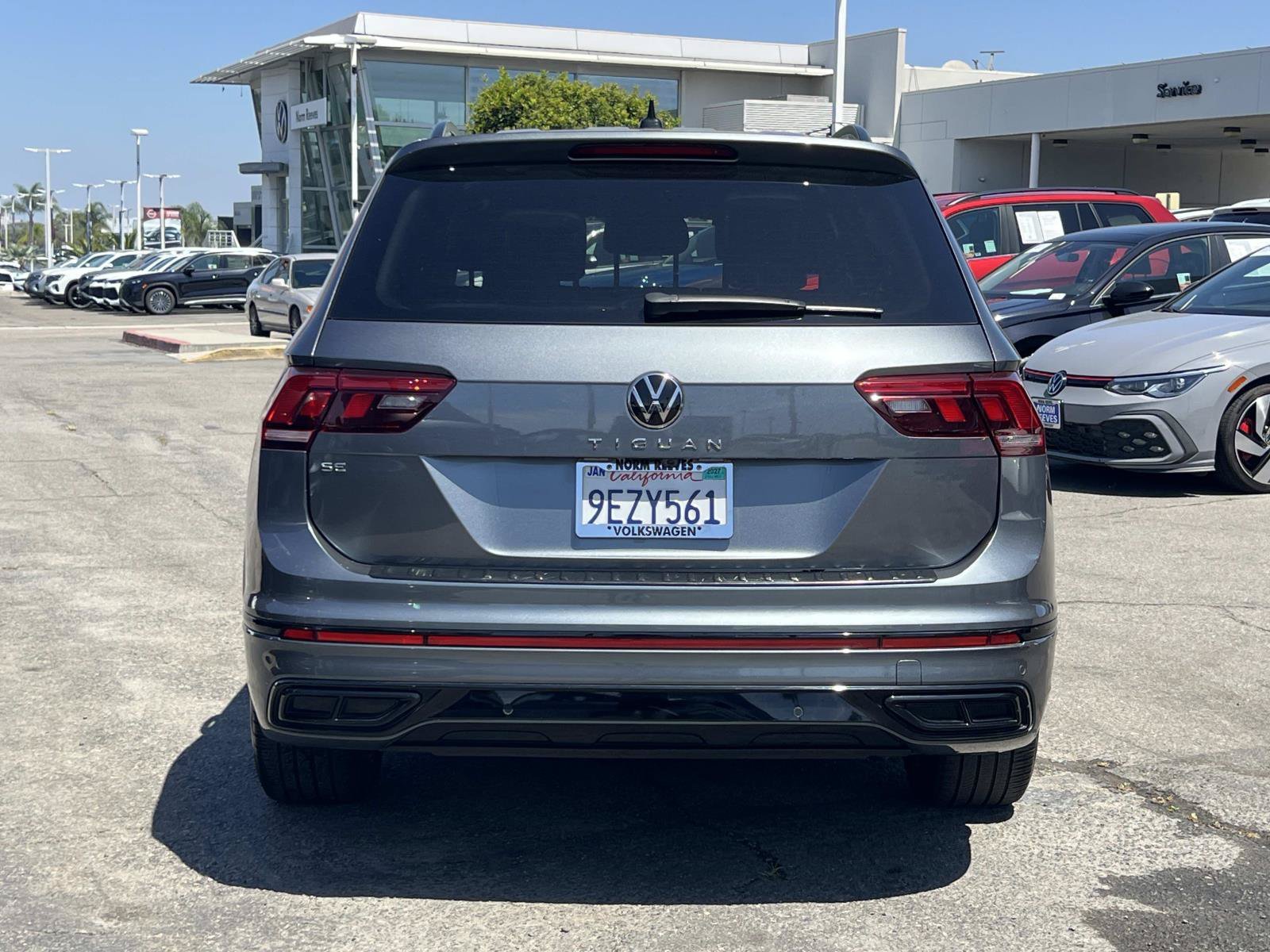 Certified Used 2023 Platinum Gray Metallic Volkswagen SE R-Line Black image 26