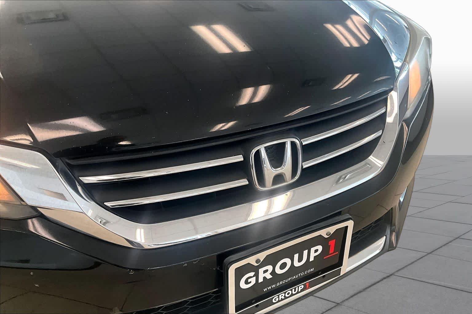 Used 2015 Crystal Black Pearl Honda EX-L image 26