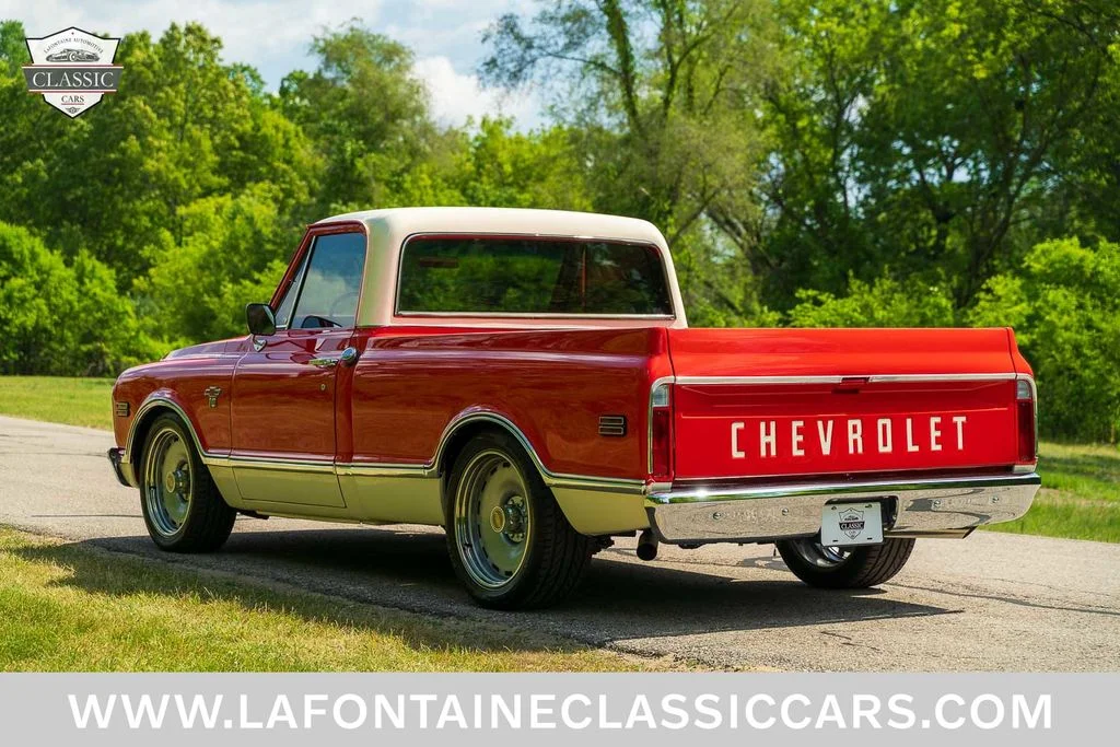 Used 1968 Orange Chevrolet  image 22