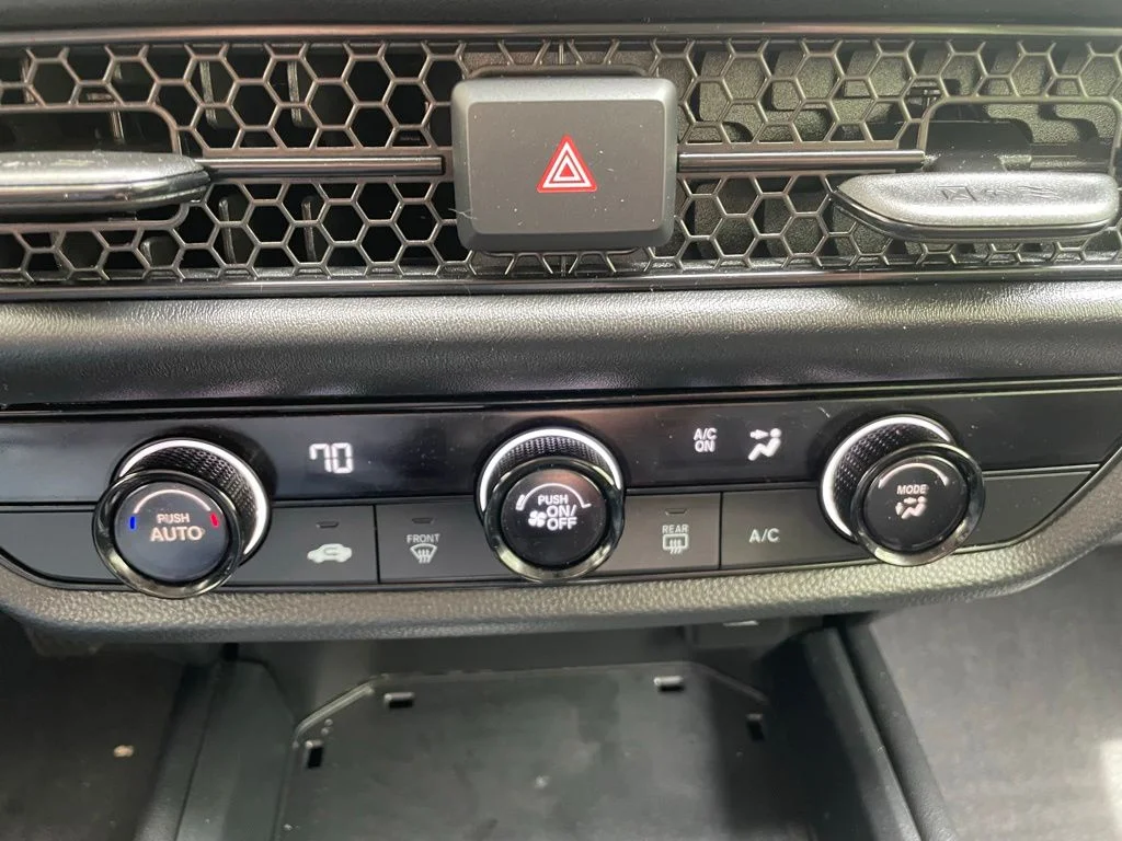 2023 Honda HR-V LX - Photo 17