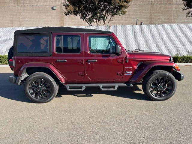 Used 2021 Snazzberry Pearlcoat Jeep Unlimited Sahara image 2