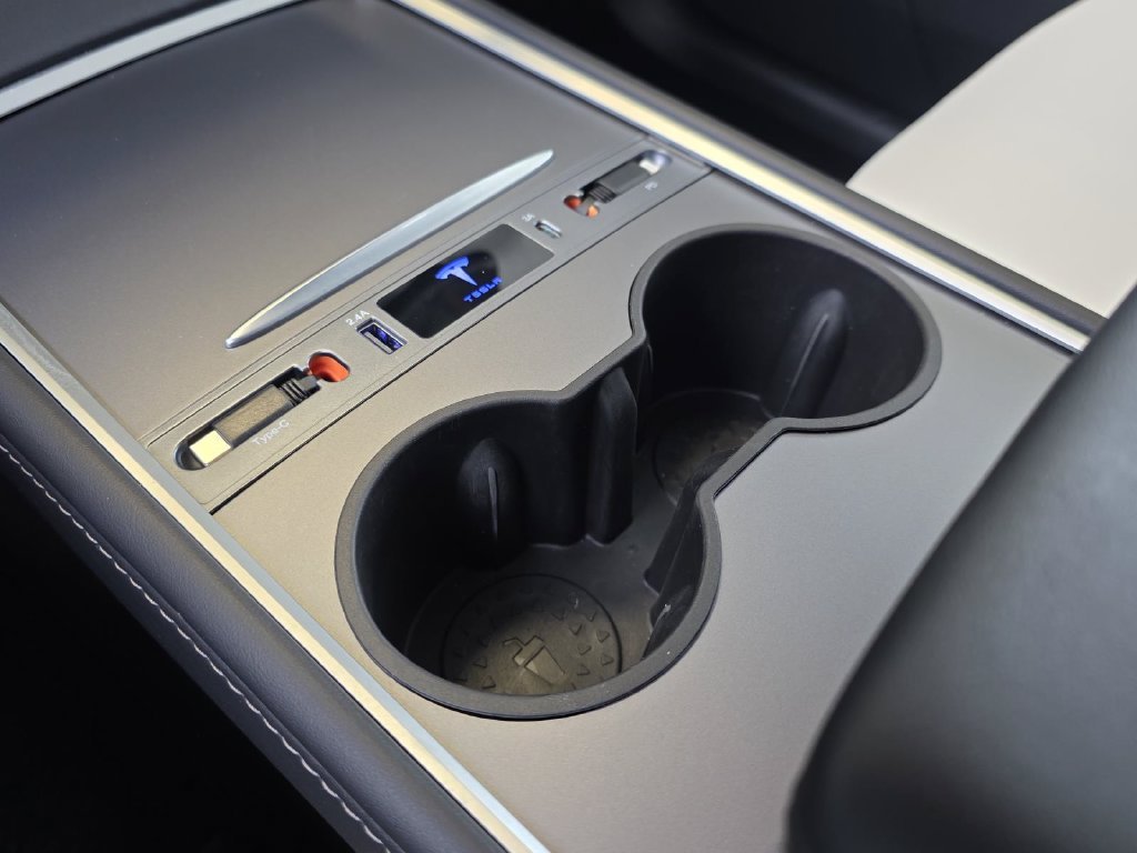 Used 2025 White Tesla Performance image 28