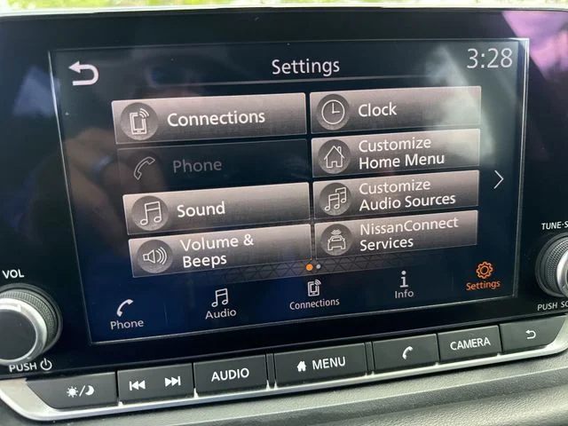2023 Nissan Rogue SV - Photo 18