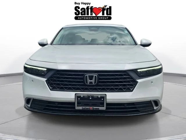 Used 2023 White Honda Touring image 2