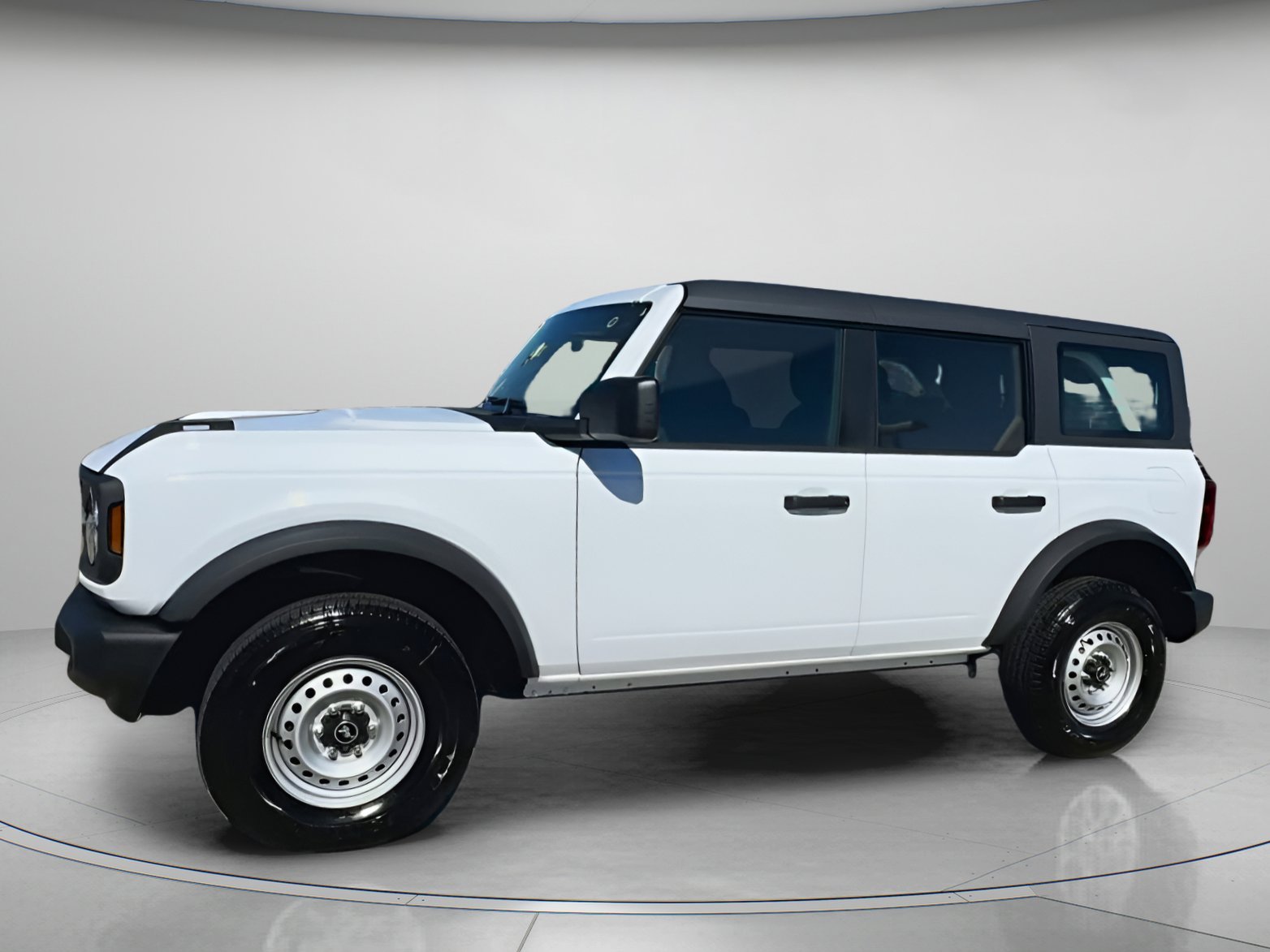 2025 Ford Bronco 4-Door Base - Photo 12