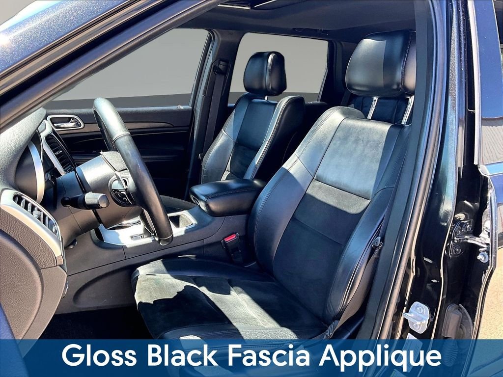 Used 2015 Black Jeep Altitude image 24