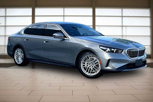 2024 BMW 5 Series 530i - Photo 12