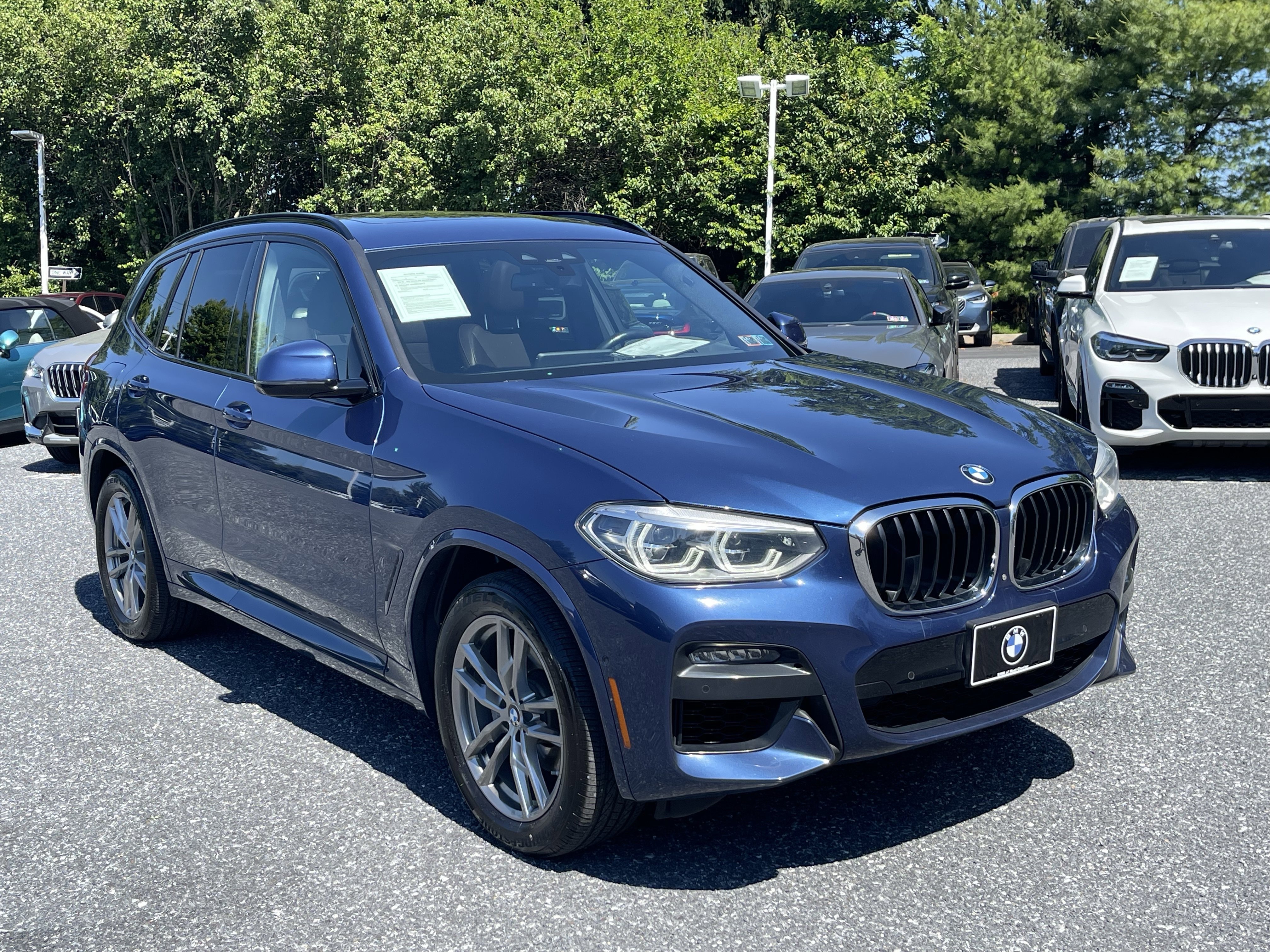 Used 2020 Phytonic Blue Metallic BMW xDrive30i image 3
