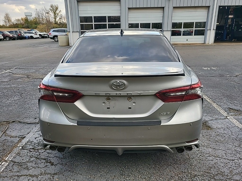 2021 Toyota Camry XSE V6 photo 4