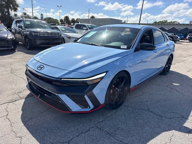 Used 2025 Blue Hyundai Base image 8