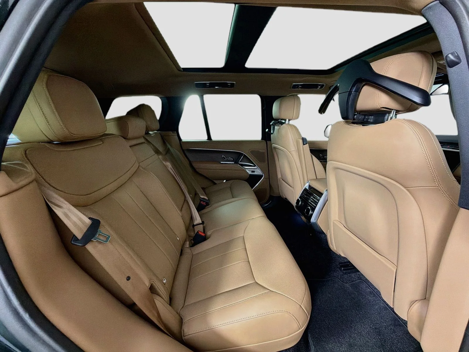 New 2026 Belgravia Green Land Rover SE image 30