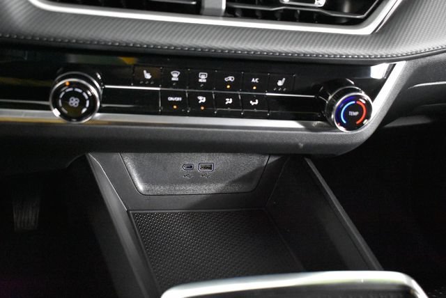 New 2027 Mosaic Black Metallic Chevrolet LT image 44
