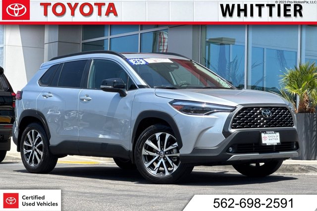 2025 Toyota Corolla Cross XLE